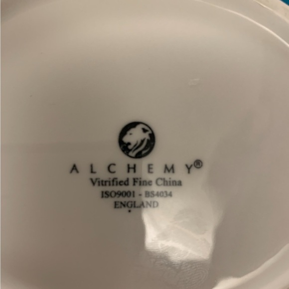 RARE, Alice in Wonderland Teapot By Alchemy Fine China - Picture 9 of 10